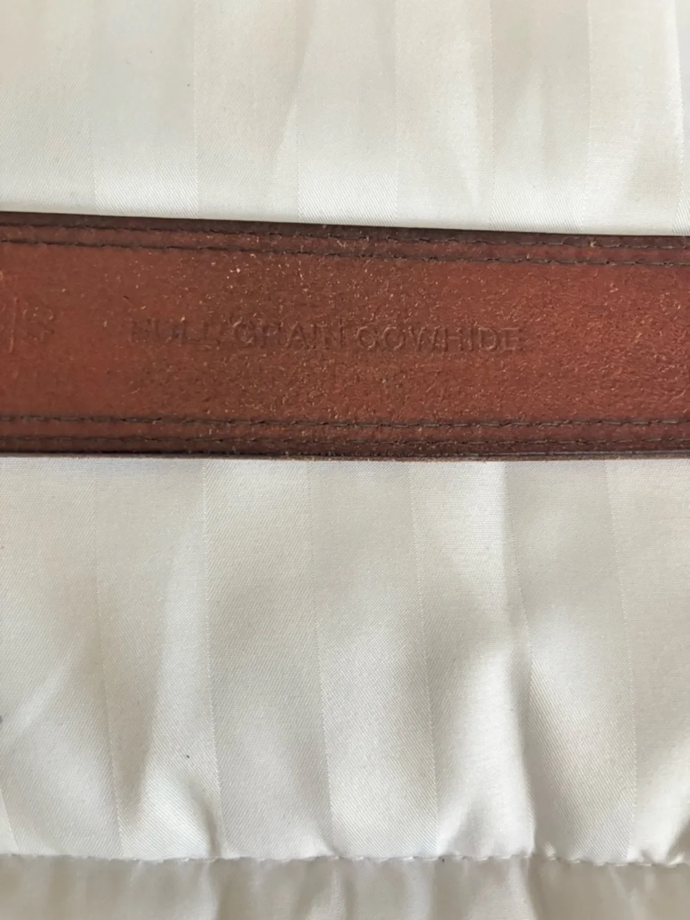 Men's Brown Leather Belt with Silver Buckle by Relic size 40 - Picture 4 of 9